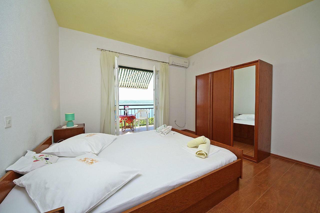 Apartmani Jurica I Ankica Brela Extérieur photo
