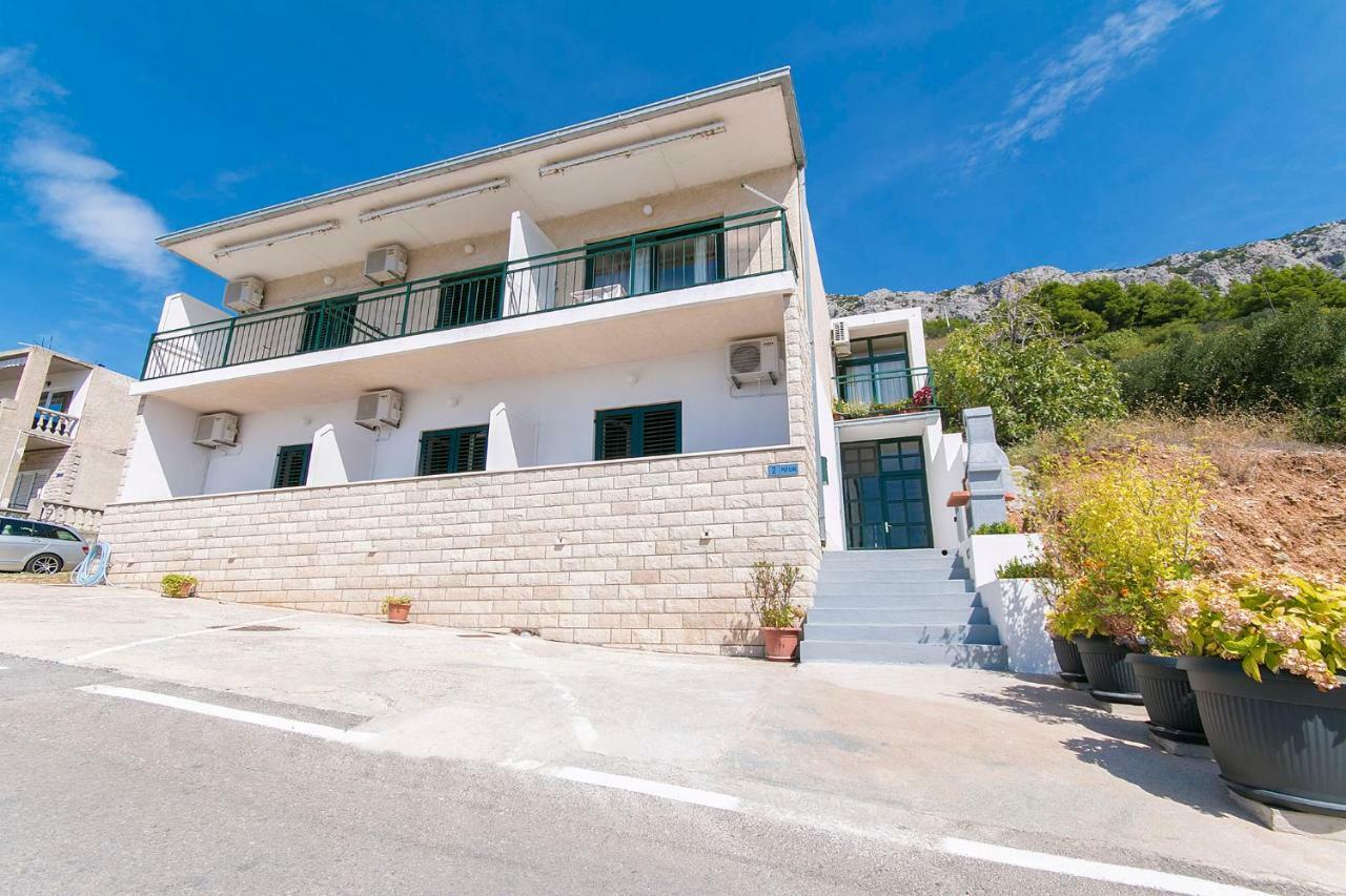 Apartmani Jurica I Ankica Brela Extérieur photo