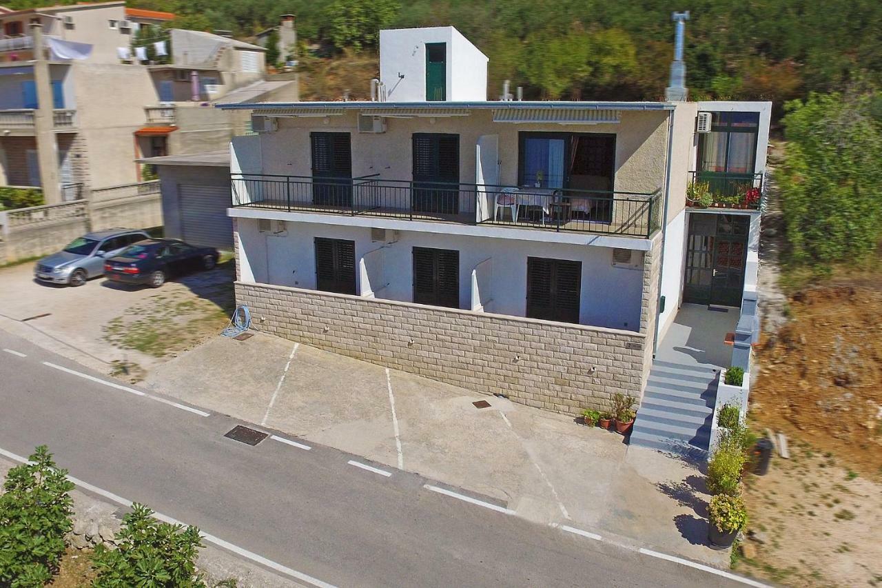Apartmani Jurica I Ankica Brela Extérieur photo