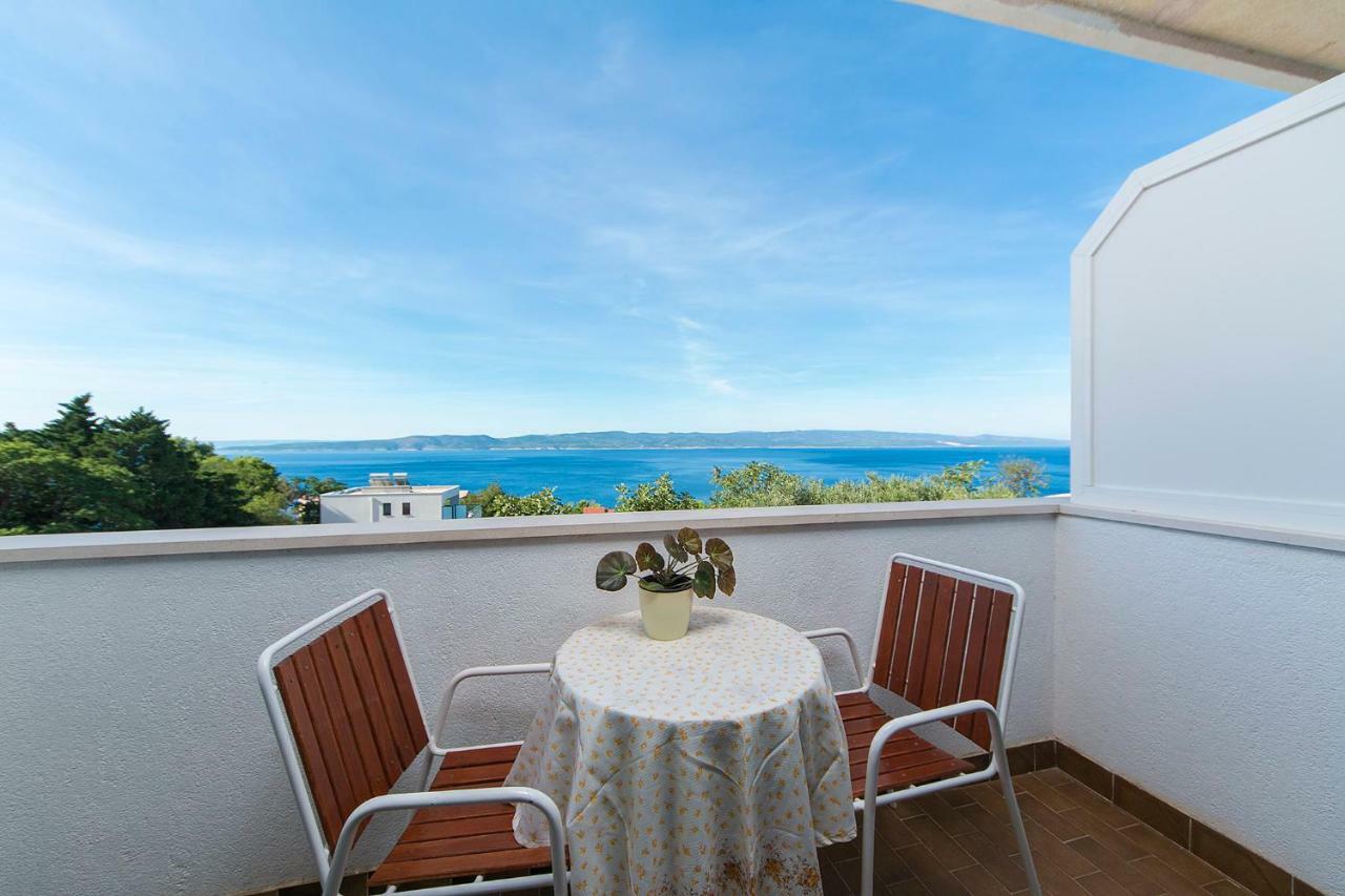 Apartmani Jurica I Ankica Brela Extérieur photo